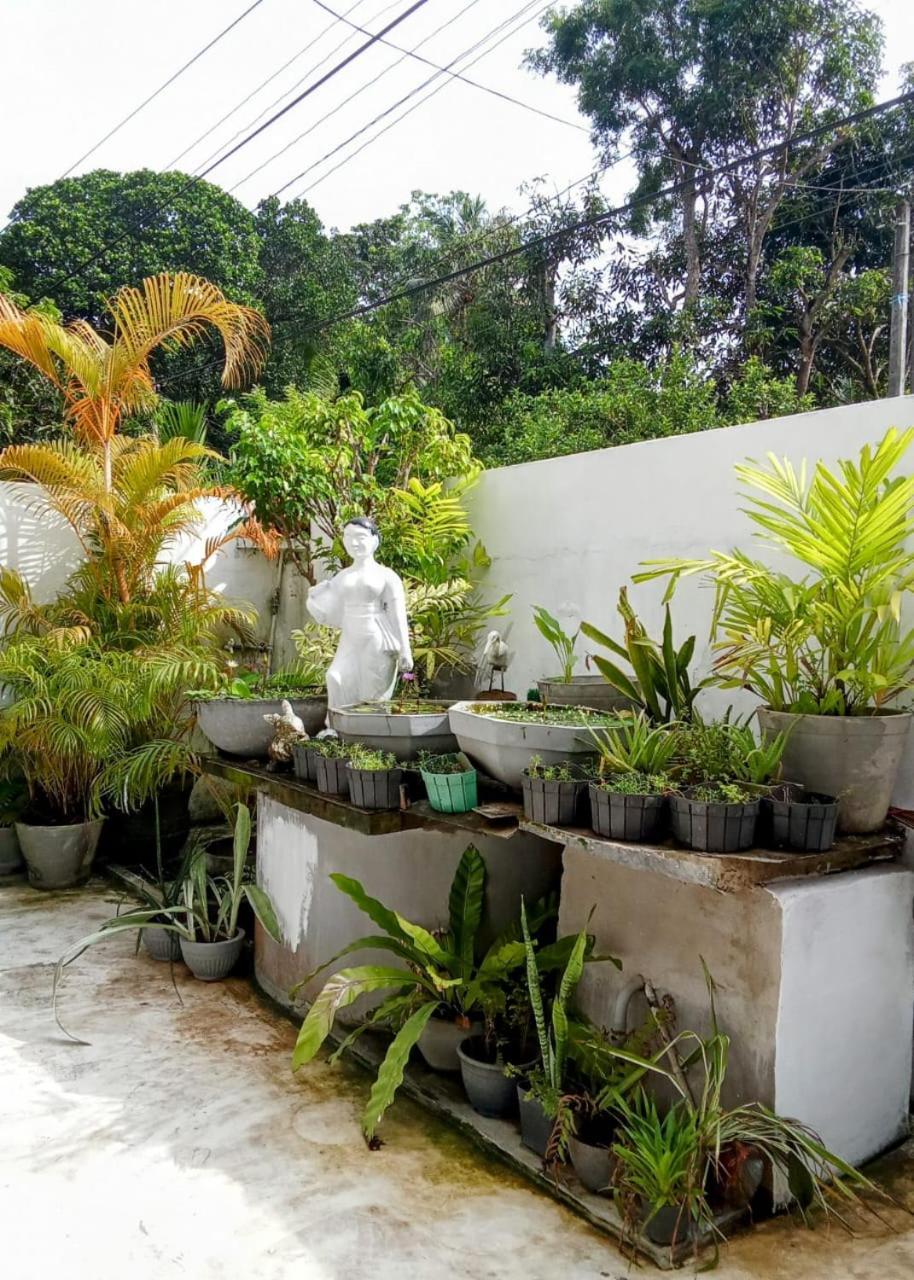 Sky Villa Unawatuna Exterior foto